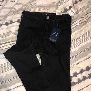 Hollister jeans NWT